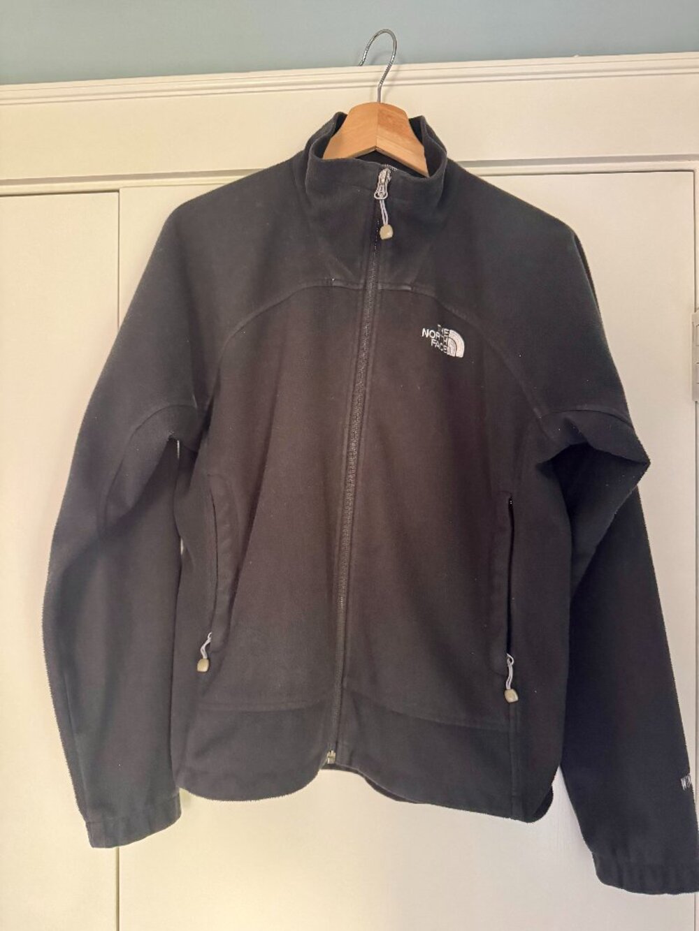 The North Face full-zip fleece jacket. Medium. Black.
